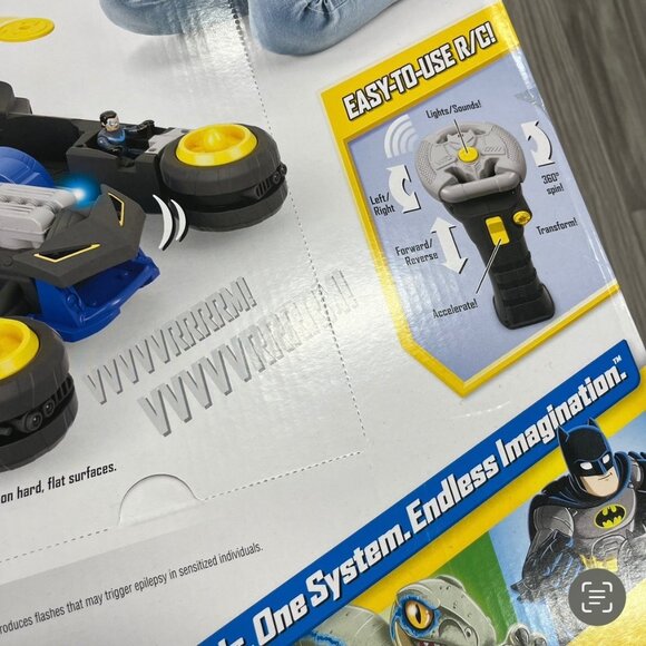 Imaginext Batman DC Super Friends Transforms Batmobile Car Toy NEW - Picture 12 of 13